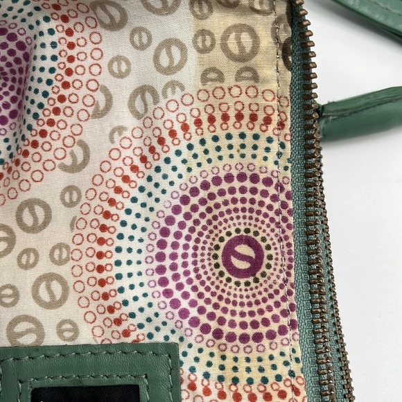 Latico Green Teal Triple Zippered Pocket Leather Shoulder Bag WEAR - Picture 7 of 11